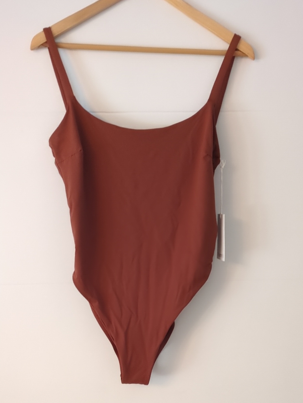 Vitamin A Classic Brown Square Neckline One-Piece Swimsuit - Women Swim Sz L - Picture 2 of 6